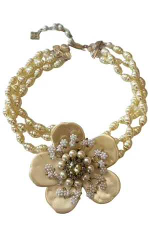 Pearl Flower Necklace
