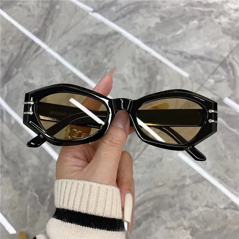 VAIGE Chic Black Cat Eye Vintage Sunglasses - UV400 Protection