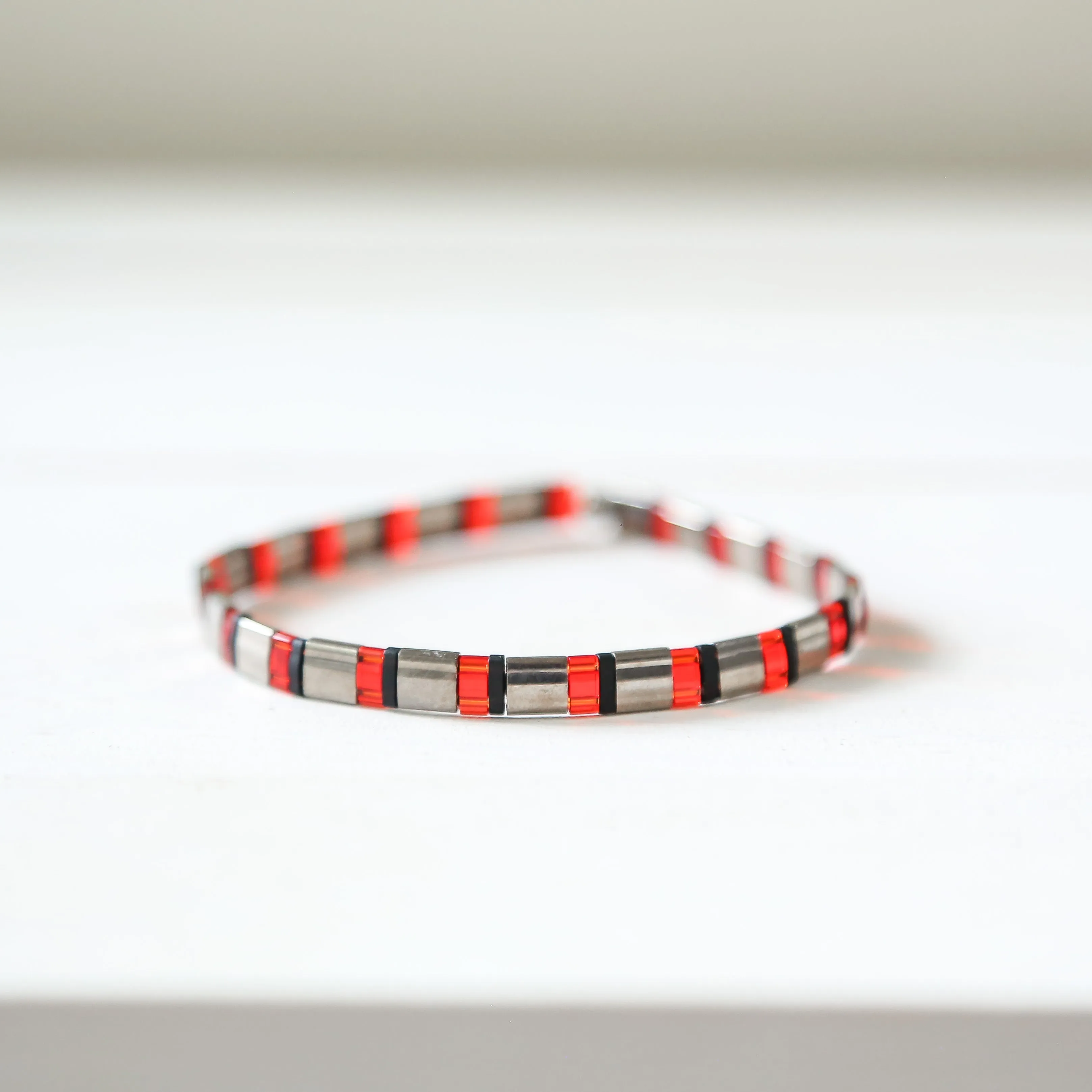 X-LARGE Bracelets - 7.00 Inches - 73 STYLES